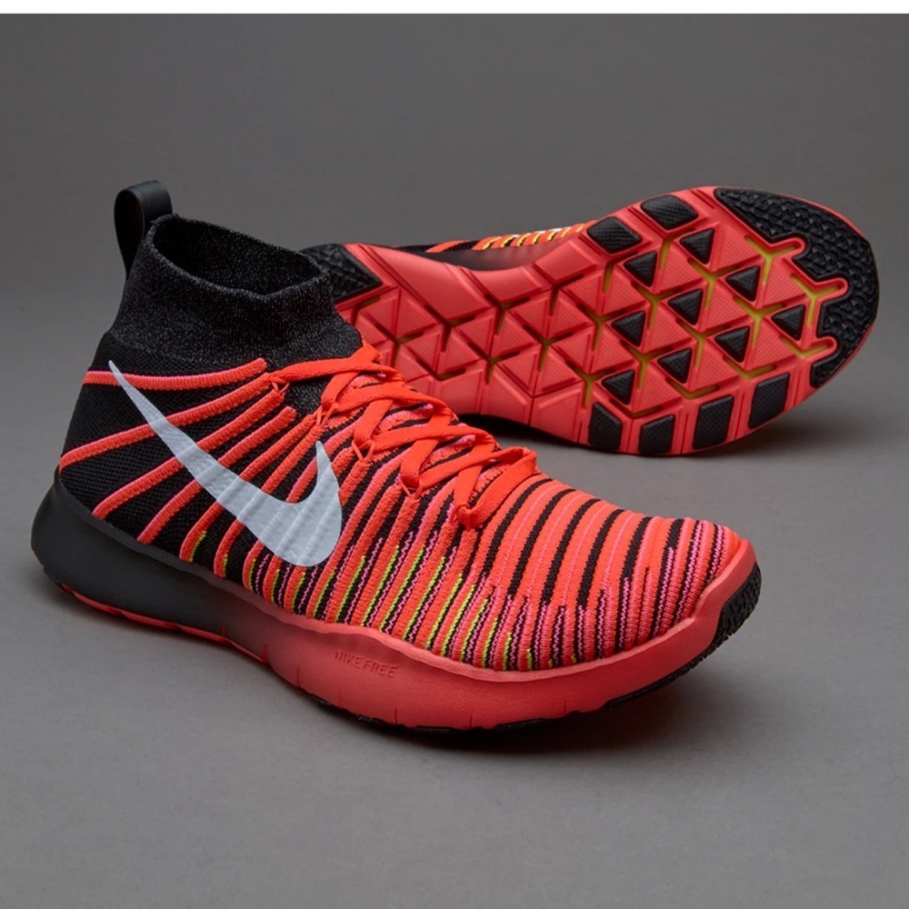 Nike free train Force Flyknit  Athletic Shoes - Red, Black, and White